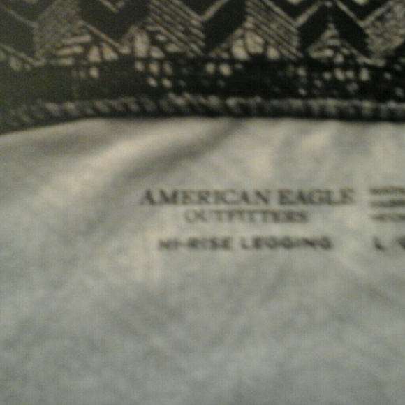 Leggings size large - Picture 3 of 3